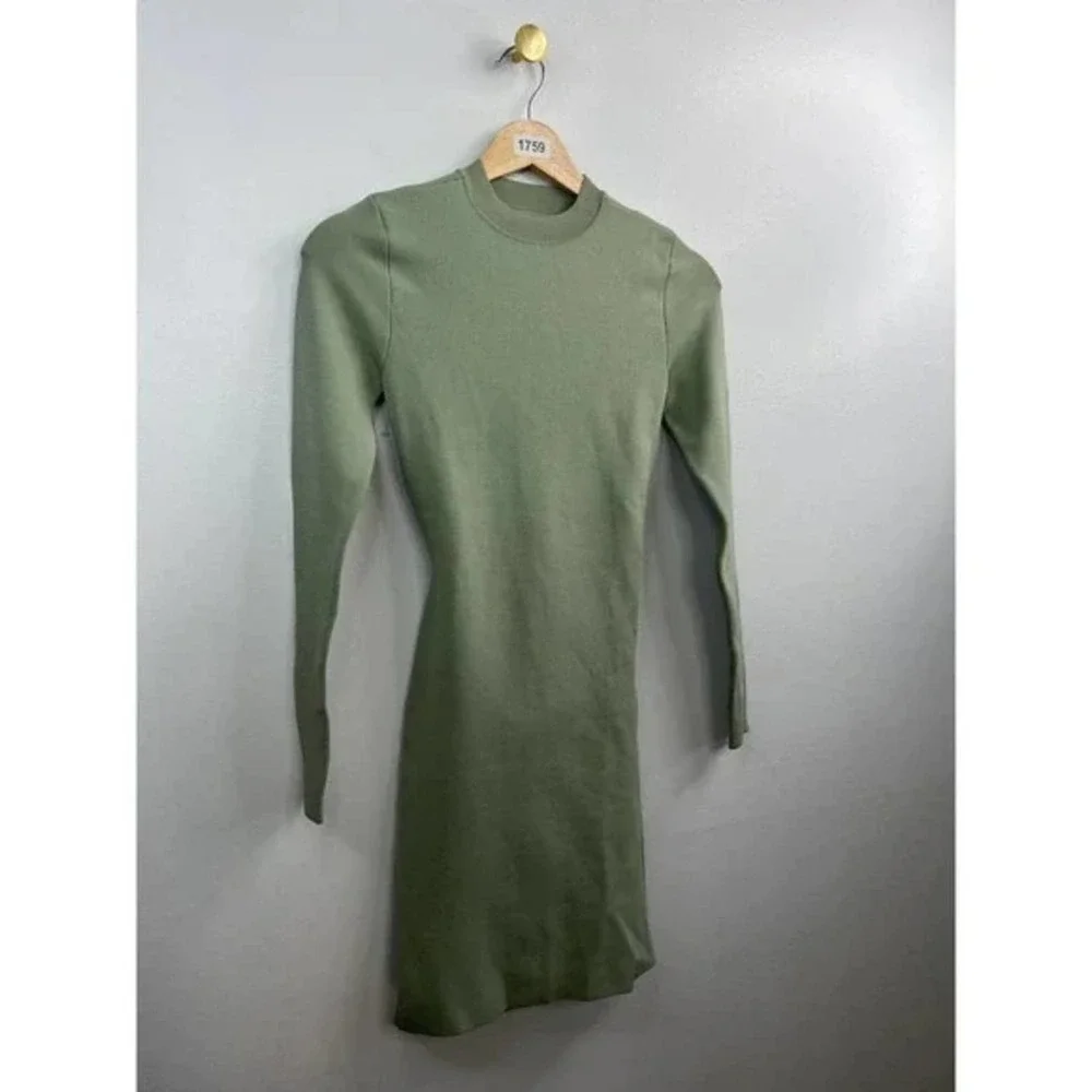 Alice + Olivia Estelle Twist-back Long Sleeve Mini Bodycon Dress Sage Size: XS - Picture 6 of 6